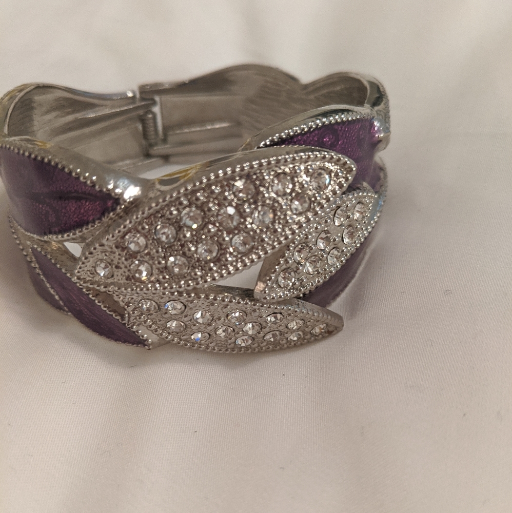 Bracelet - Picture 8 of 9